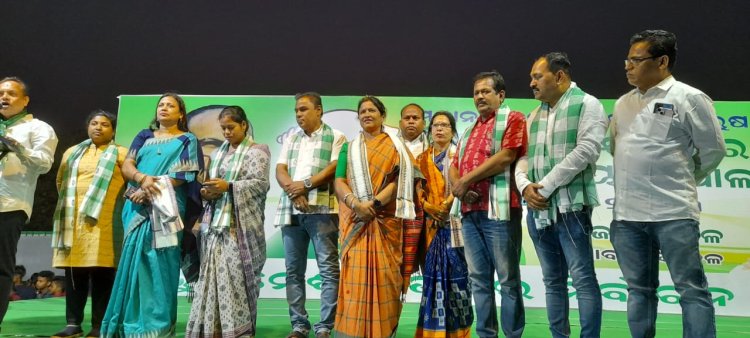 ଭୁବନେଶ୍ବର ଉତ୍ତର ନିର୍ବାଚନ ମଣ୍ଡଳି ପକ୍ଷରୁ ବିଜୁ ପଟ୍ଟନାୟକଙ୍କ ଜୟନ୍ତୀ ପାଳିତ : Ommtv