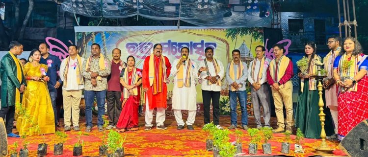 ଲେଡି ପ୍ରୋଟେକ୍ଟ ଟିମ୍ ପକ୍ଷରୁ ରଜ ମହୋତ୍ସବ
