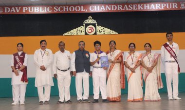 Independence Day Celebrated at DAV Chandrasekharpur